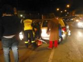 El Servicio Municipal de Emergencias traslada a una mujer tras un accidente por colisión