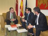 El consejero Campos se reúne con el gerente de la empresa Azahar Energy y el director de la Fundación Finnovaregio