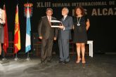 El presidente de la Asamblea Regional recibe la Crilla de Oro de la Semana Internacional de la Huerta y el Mar