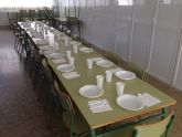 Más de sesenta niños asisten a los servicios de comedor de verano