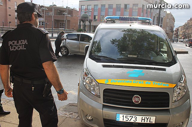 Totana y Alhama refuerzan la seguridad vial con un vehculo especializado cedido por la Jefatura Provincial de Trfico - 3