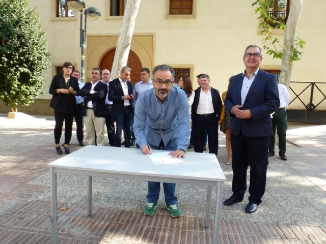 Tovar y los candidatos a las alcaldas de los principales municipios de la Regin firman el Cdigo tico socialista por la transparencia y contra la corrupcin - 1