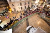 Un Roscón de Reyes Gigante rodeó la plaza del Ayuntamiento