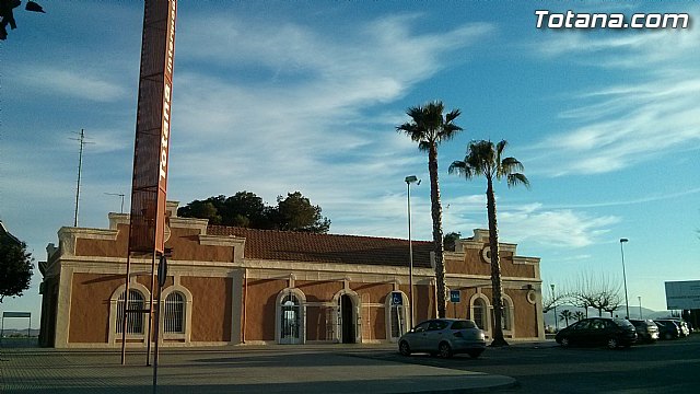 Piden que se repongan los servicios presenciales en las estaciones de Totana y Alhama - 2