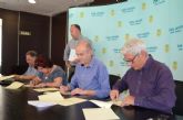 El Ayuntamiento renueva convenios de colaboración con la Rondalla, la Coral y la Asociación de Carnaval, de Santiago de  la Ribera