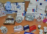 La Policía Nacional detiene a dos personas que falsificaban recetas para adquirir medicamentos y revenderlos ilícitamente
