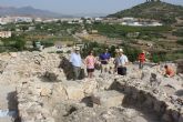 El Alcalde y la Concejala de Cultura visitan la excavación arqueológica de Begastri