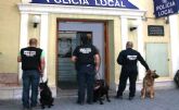 La Unidad Canina de la Policía de Cieza destapó casi 80 casos relacionados con drogas en feria