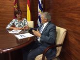 El Director General de Deportes visitó Jumilla para conocer los problemas de la piscina olímpica de La Hoya