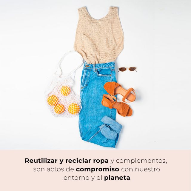 SOCIEDAD / El 68% de los españoles cree que más ropa de la que necesita y un 76% confiesa que comprado alguna prenda que no ha llegado a estrenar - murcia.com