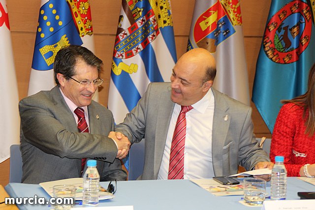 La Comunidad crear una plataforma tecnolgica para facilitar la participacin ciudadana - 23