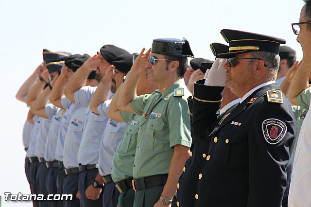 El Comandante del Cuerpo General del Ejrcito del Aire Juan Carlos Giz toma posesin de la Jefatura del Escuadrn del EVA 13 - 20