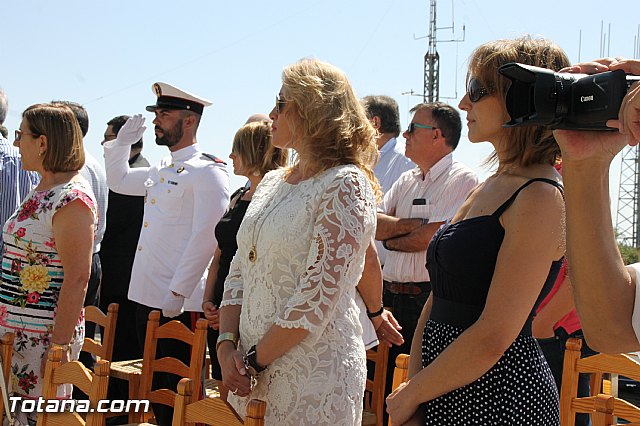 El Comandante del Cuerpo General del Ejrcito del Aire Juan Carlos Giz toma posesin de la Jefatura del Escuadrn del EVA 13 - 18