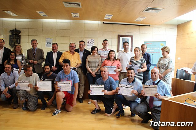 Destinan este año 2,9 millones a programas de empleabilidad que beneficiarn a 2.800 personas - 46