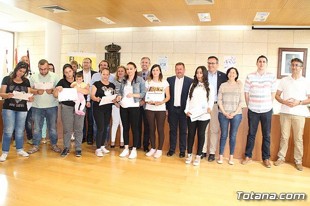 Destinan este año 2,9 millones a programas de empleabilidad que beneficiarn a 2.800 personas - 52