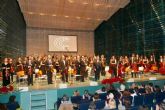 Dos generaciones se unen por la música clásica en el Concierto de Navidad