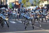 Más de 1.700 personas y 40 comparsas llenan de carnaval las calles de San Pedro del Pinatar