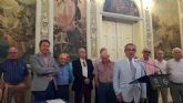 Lorquinos y visitantes podrán disfrutar del Casino Artístico y Literario gracias a la firma de un convenio entre el Ayuntamiento y la Sociedad Casino de Lorca