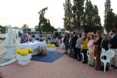Más de quinientas personas asisten a la misa celebrada en el Cementerio Municipal en memoria de los Fieles Difuntos