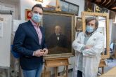 El taller de restauración del Ayuntamiento de Cartagena recupera el retrato del médico cartagenero Timoteo Mora