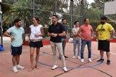 Visita a las Escuelas de Verano de baloncesto y tenis que se organizan dentro del programa ‘Archena Campus’
