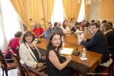 Ana Blandiana participa en un encuentro con 21 jovenes poetas