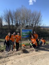 Voluntarios de Soltec reforestan la orilla del río Segura a su paso por Molina junto con ANSE y la CHS