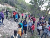 Cerca de un centenar de personas participan en la ruta Sendero La Umbría de Sierra Espuña
