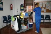 Se adjudica a la mercantil Agrupacin Dez de Mula, SL el nuevo servicio de limpieza de interiores en centros e instalaciones municipales de Totana