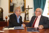 La UCAM cierra un nuevo acuerdo con la Escuela de Negocios de Navarra