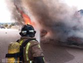 Se incendia el remolque de un camión en Molina de Segura