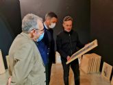 Artes plásticas y literatura se dan la mano en la nueva exposición de la Compañía de Jesús protagonizada por Pascual Adolfo