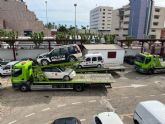 El Ayuntamiento ingresa más de 14.000 euros por la venta de 155 vehículos destinados a desguace