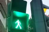 El Ayuntamiento instala dispositivos Pasblue en los semáforos para mejorar la accesibilidad de personas con problemas visuales