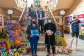 La Autoridad Portuaria dona 400 juguetes a la campaña del Ayuntamiento