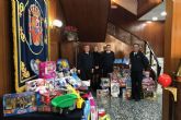 La Armada recauda 700 juguetes para la campaña municipal navideña ´Juguetea´