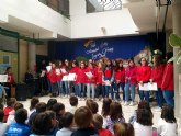 Los alumnos del Coro y la Banda de Música del IES Juan de la Cierva y Codorníu ofrecieron varios conciertos de Navidad