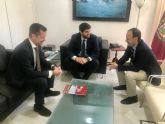 López Miras se reúne con el director gerente del Palacio de Ferias y Exposiciones de la Región (Ifepa)
