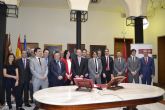 Docentes de la Universidad de Murcia toman posesión de sus cátedras y plazas de profesor titular.