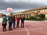 El Ayuntamiento renueva las instalaciones deportivas del CEIP Servero  Ochoa