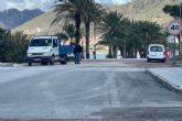Operarios municipales, con el refuerzo de las brigadas de la Consejería de Fomento, finalizan los trabajos de recuperación de la carretera de La Azohía