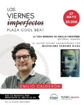 El escritor Emilio Calderón presenta hoy en Lorca su última novela, “La vida borrada de Amalia Finisterre”
