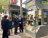 Murcia estrena un nuevo modelo de quiosco para los vendedores de cupones de la ONCE