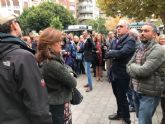 Cientos de personas disfrutan de la primera edición del programa 'Lectura Street' del Ayuntamiento de Murcia