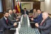 López Miras se compromete a colaborar en el desarrollo económico de la comarca de Cartagena