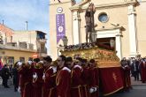 La procesin del Calvario recibe el multitudinario cario de miles de fieles