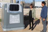 Águilas inicia la renovación de todos los contenedores de basura