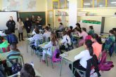 El Ayuntamiento pone en marcha una campaña de sensibilización contra el absentismo escolar en los centros educativos de Puerto Lumbreras