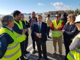 Iniciadas las obras para modificar la carretera del Alamillo en Mazarrón y poder dotar de más servicios a la playa