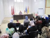 Los talleres de la concejalía de Servicios Sociales promueven la integración de 40 mujeres inmigrantes
